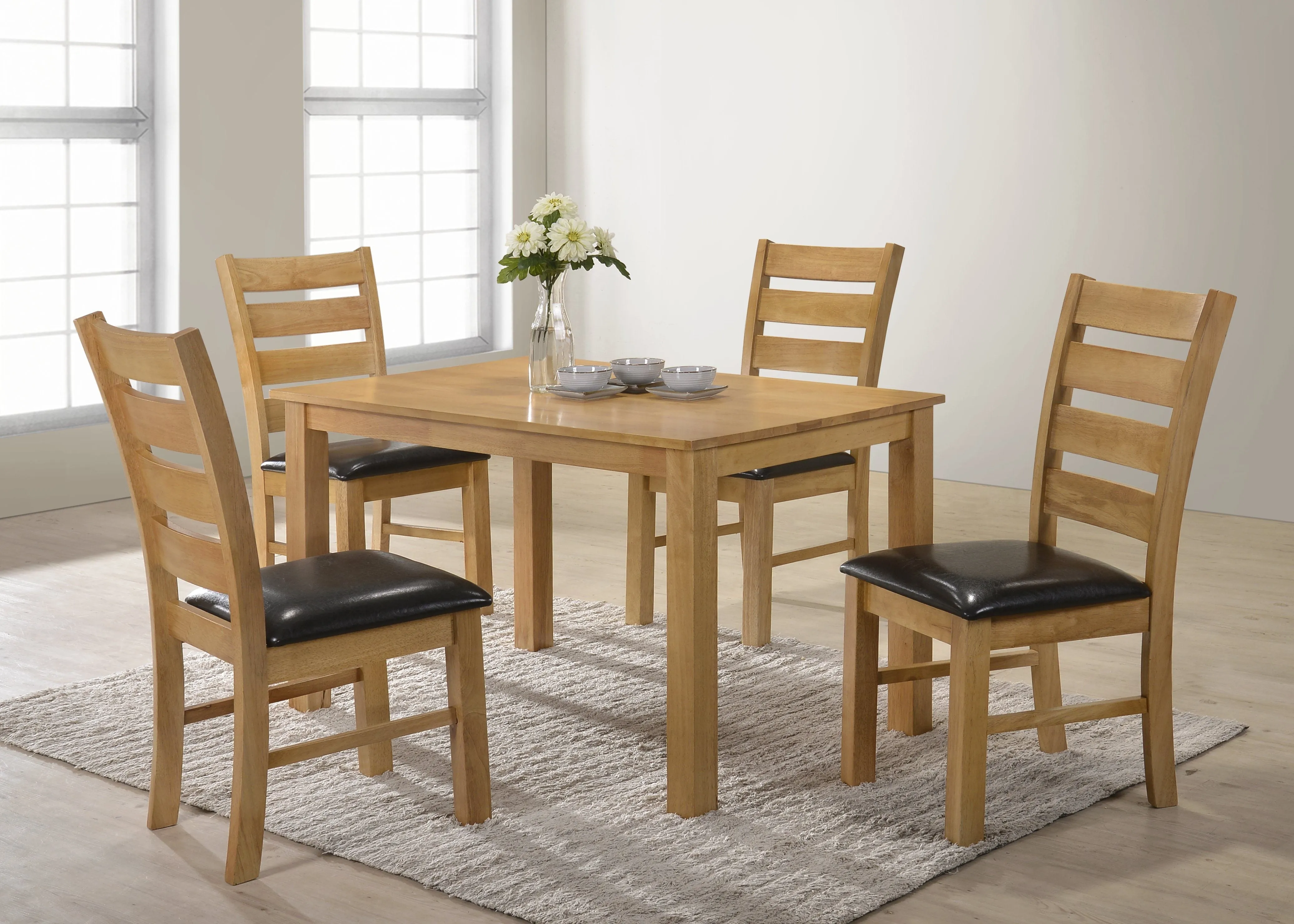 Columbia 4' Dining Set