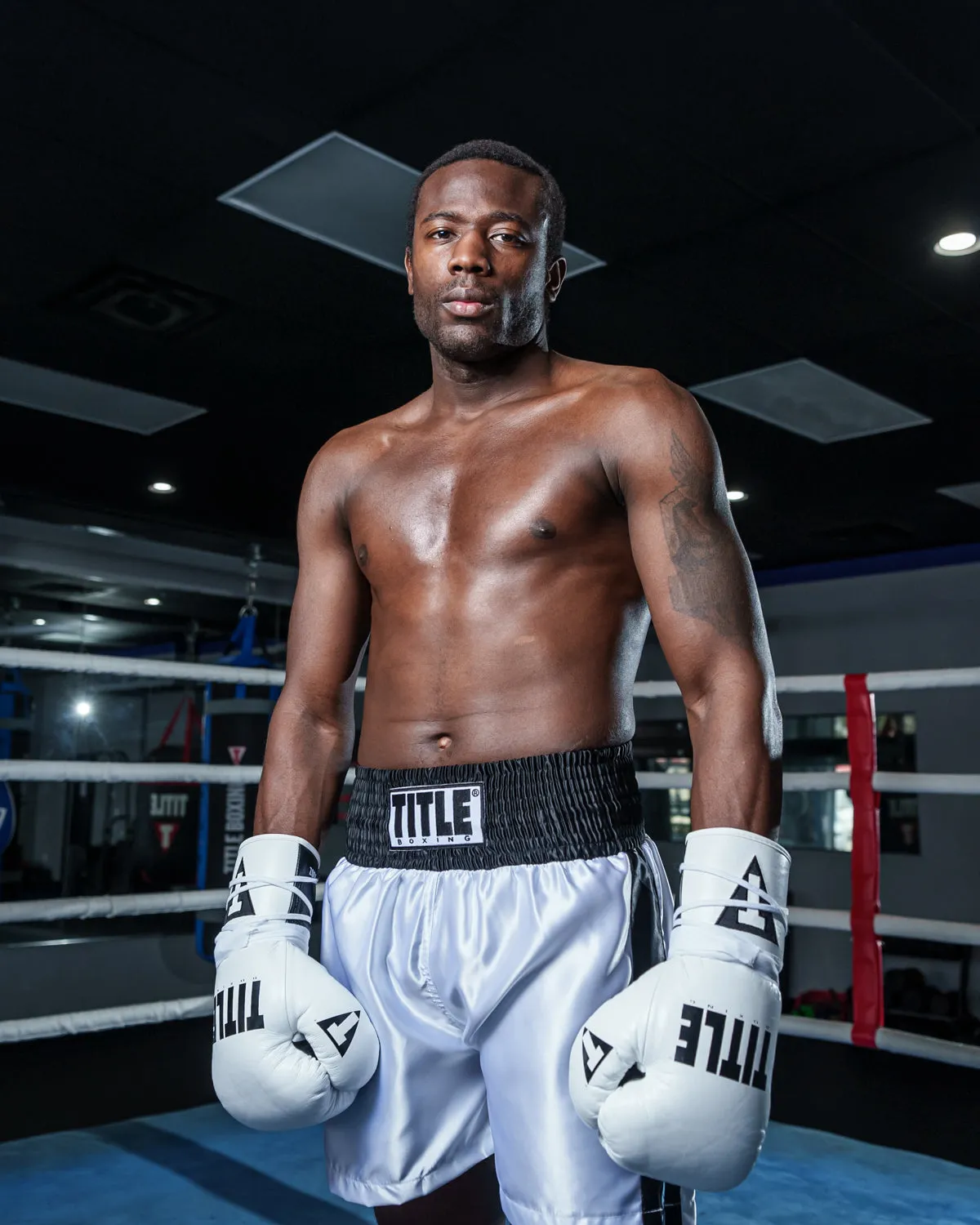 TITLE Boxing Pro Traditional Cut Trunks